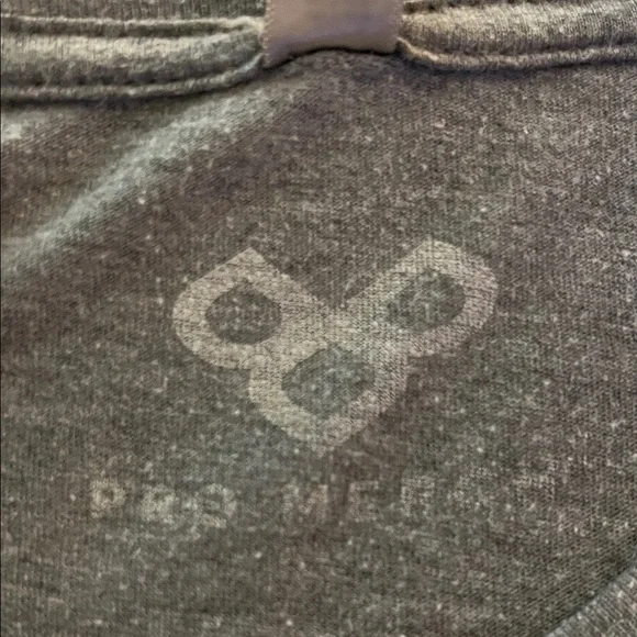 Bears Gray Sweetness Graphic Tee - Picture 4 of 4